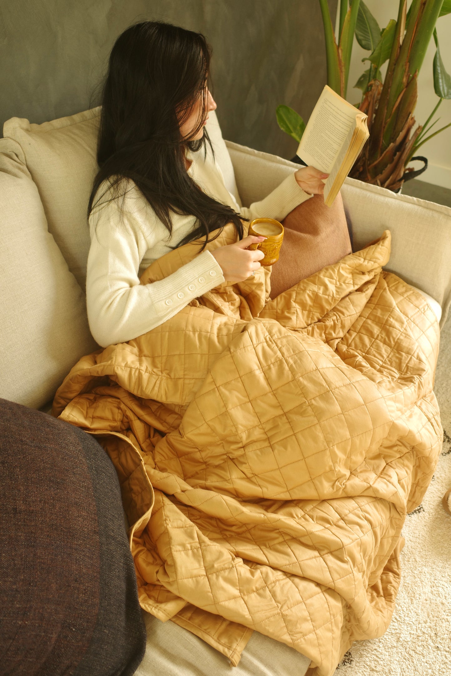 The Oliviada Weighted Blanket: Recovery starts now.